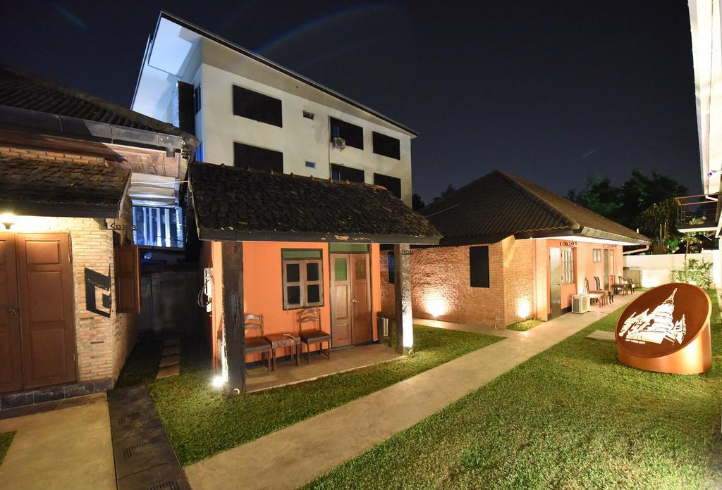 Chiang Mai Udee Hotel Exterior foto